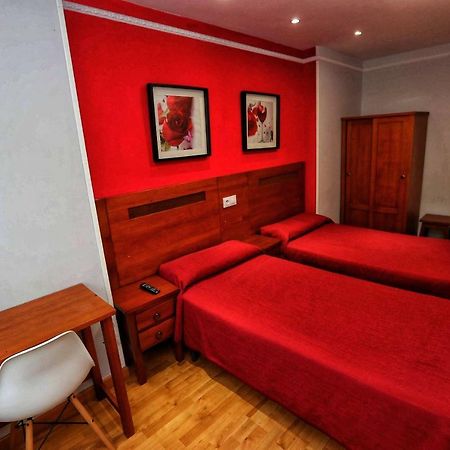 Hostal Vitorina Soria Zewnętrze zdjęcie