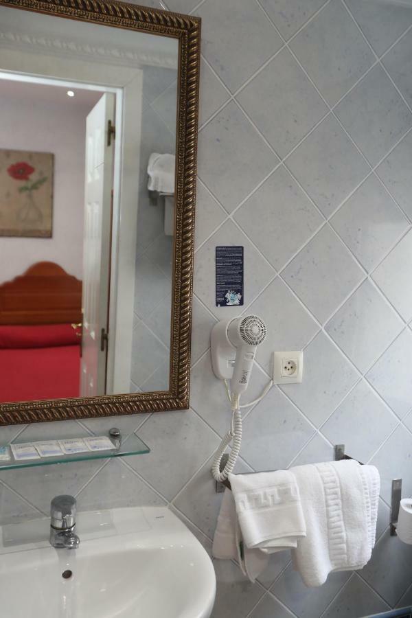 Hostal Vitorina Soria Zewnętrze zdjęcie
