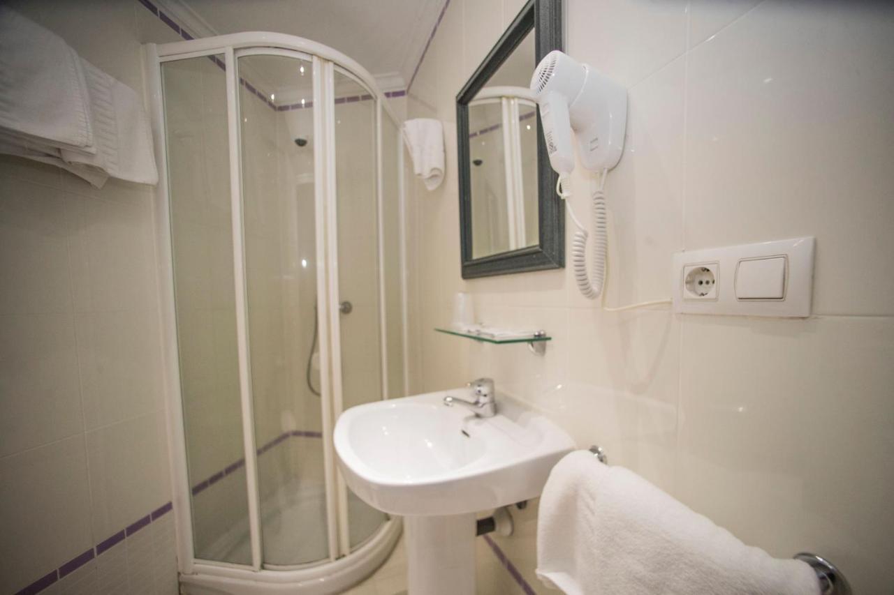 Hostal Vitorina Soria Zewnętrze zdjęcie