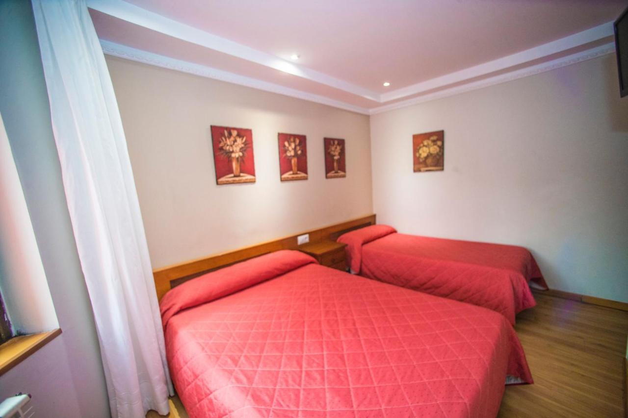 Hostal Vitorina Soria Zewnętrze zdjęcie